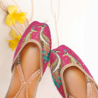 Peacock Pink Jutti