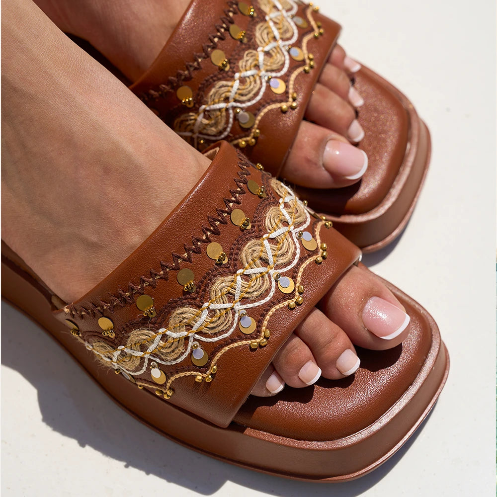 TAN-TASTIC SLIDERS (TAN CUSHIONED SLIDERS)
