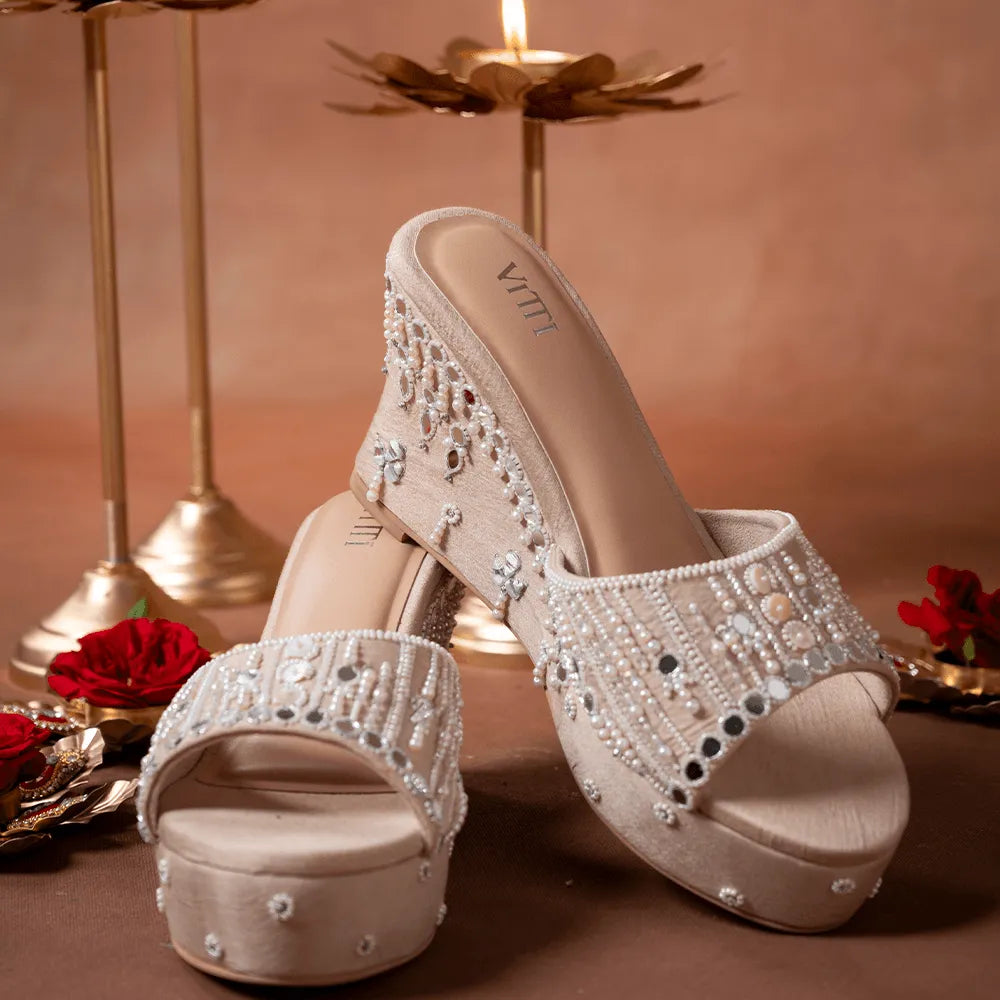 Pearl Mirage Wedges