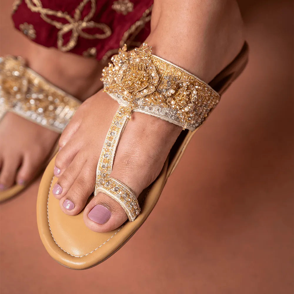 Gold kolhapuri